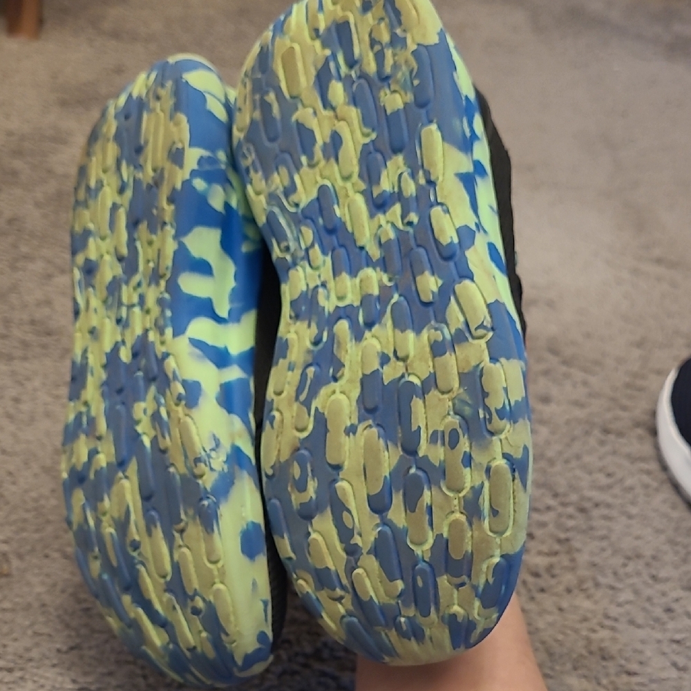 Adidas Kids Black Sneakers with Neon Green & Blue Accents - Picture 5 of 7